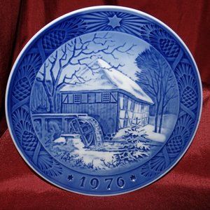 Royal Copenhagen Collector Plate Water Mill 1976